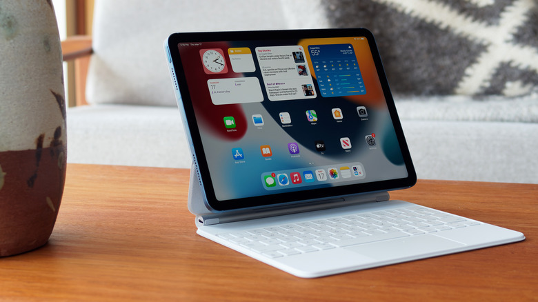 Ipad air 5TheTechnophiler