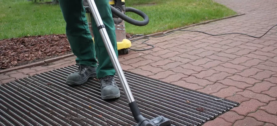 Czyszczenie wycieraczek aluminiowych - blog sklepu BP Techem - Blog