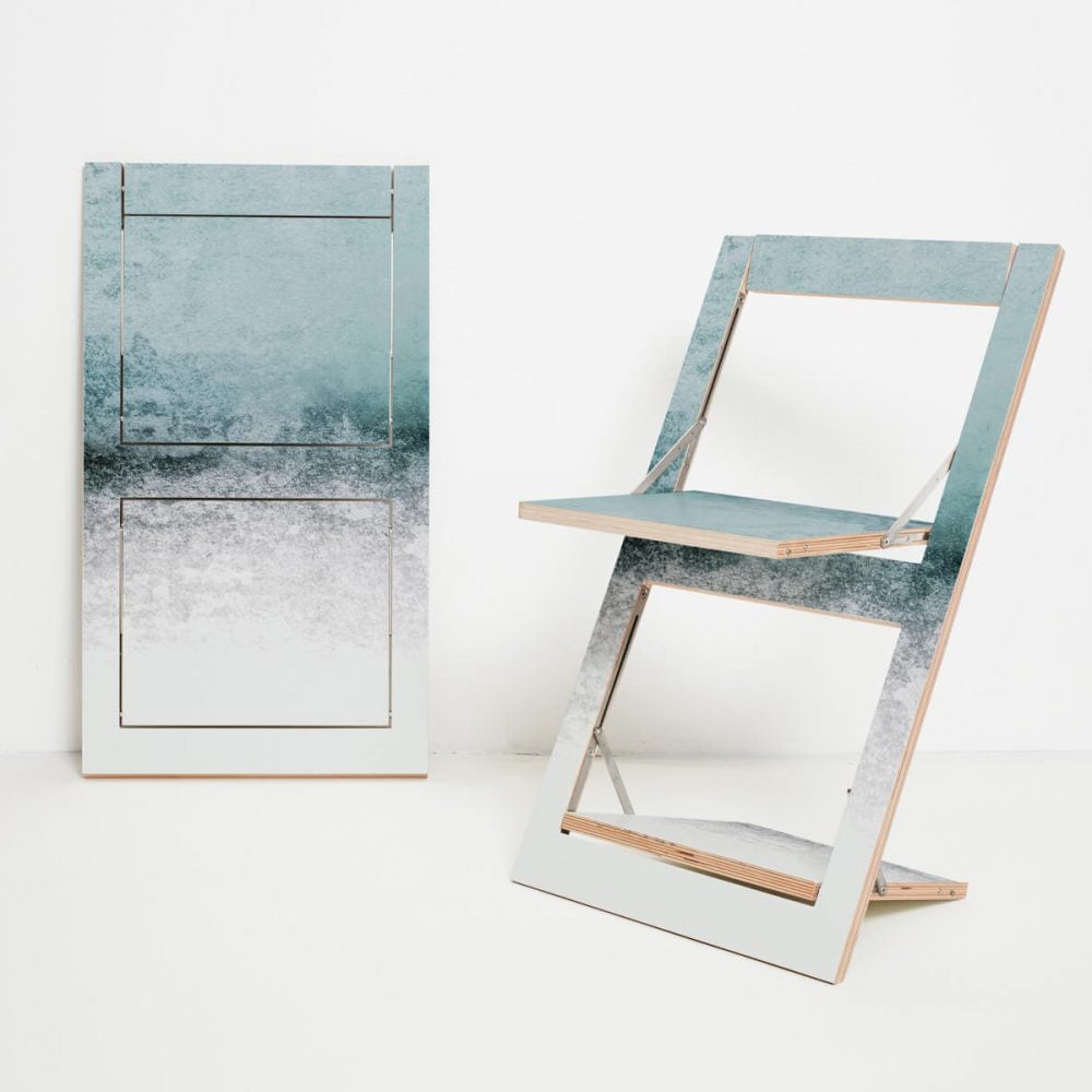 Fläpps folding chair Snowdreamer by Monika Strigel from AMBIVALENZ