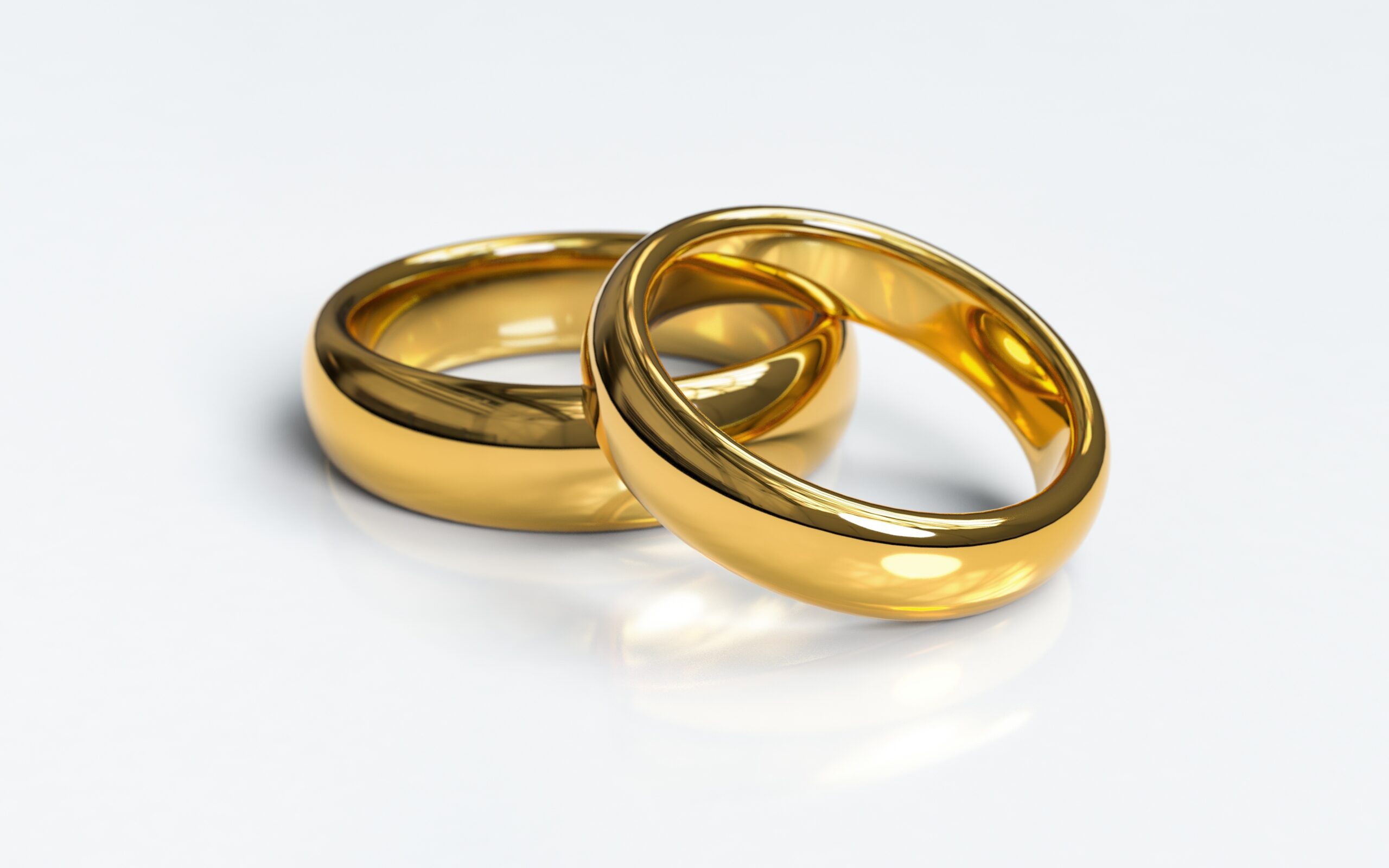 In einer Welt, in der Individualität wichtiger denn je ist, bietet PERSN by Rauschmayer einen erfrischenden Ansatz für edlen Schmuck  einen, der Ihre Geschichte, Ihren Stil und Ihre Identität in den Mittelpunkt jedes Designs stellt. Die deutsche Marke verbindet jahrzehntelange Handwerkskunst mit modernster Technologie und ermöglicht es Ihnen, Schmuckstücke zu kreieren, die so einzigartig sind wie Sie selbst.